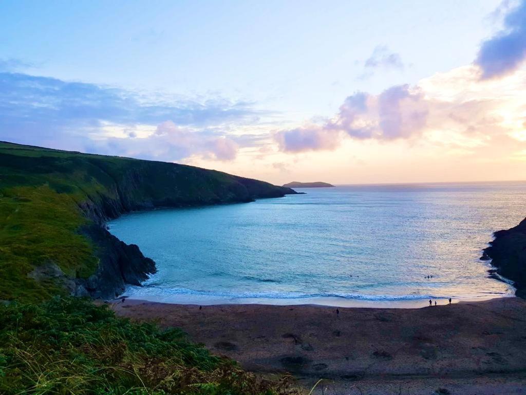 Vila Wild Coastal Retreat At Troed Y Rhiw Aberporth, West Wales Exteriér fotografie